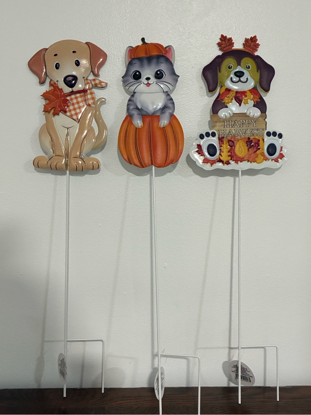 NWT- Set of 3- Adorable Fall Harvest Theme- Dog & Cat Metal Yard Stakes